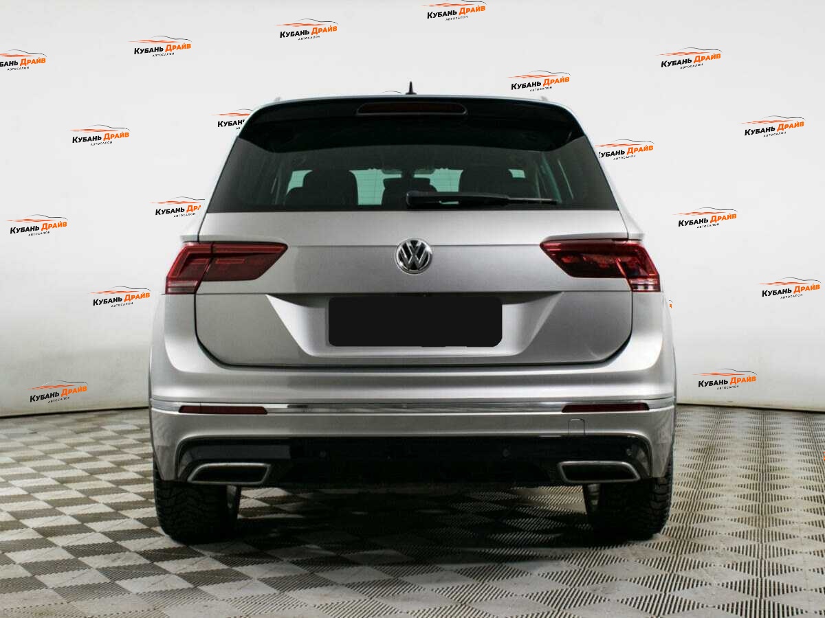 Volkswagen Tiguan 2018 года с пробегом. Фото: #5