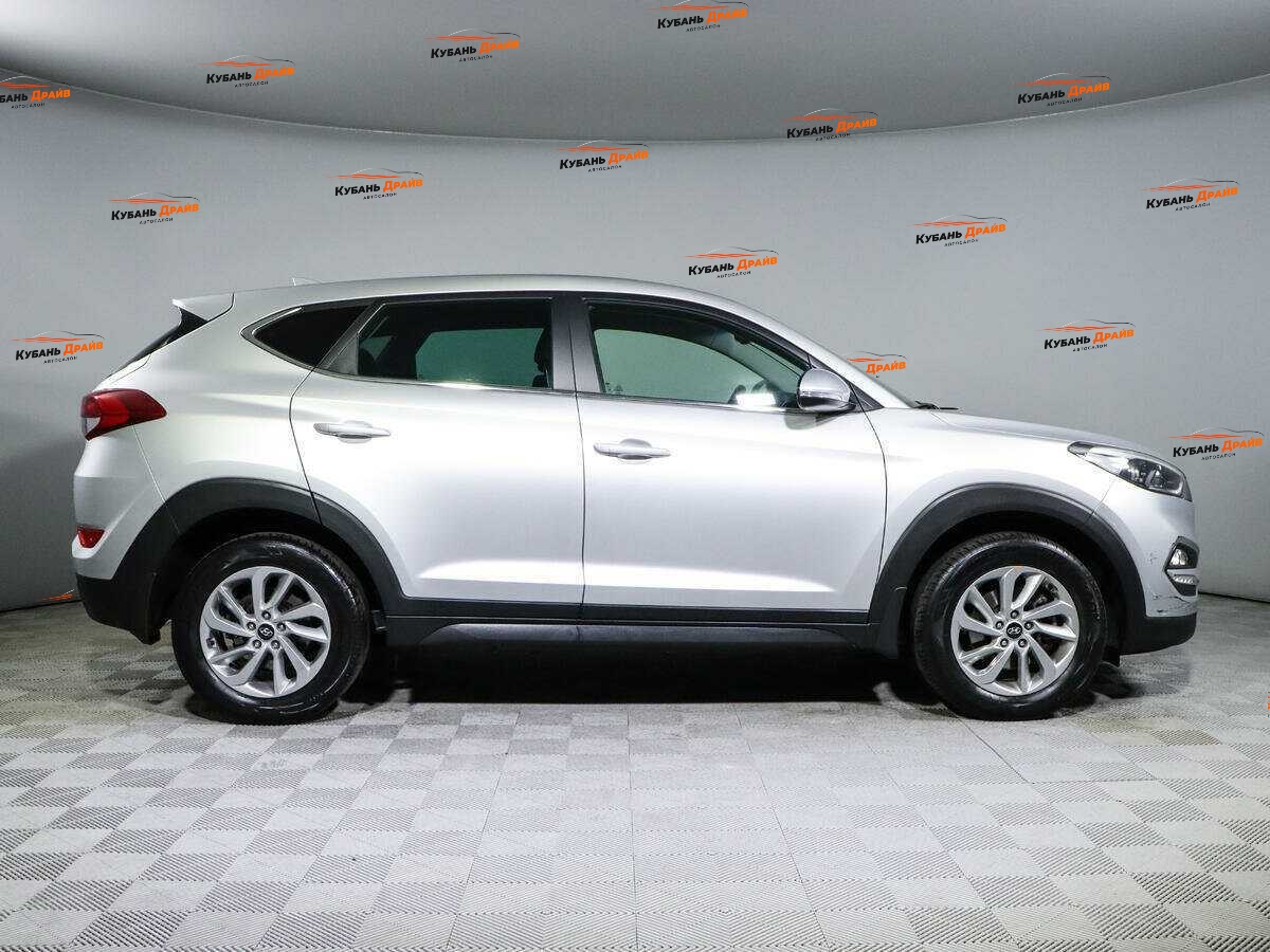 Hyundai Tucson 2017 года с пробегом. Фото: #3