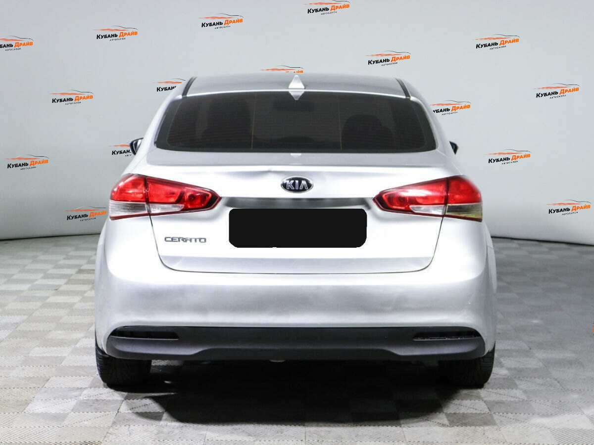 Kia Cerato 2017 года с пробегом. Фото: #4