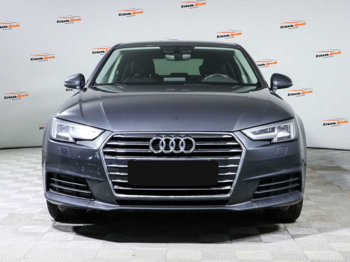 Audi A4 2017 года с пробегом. Фото: #1
