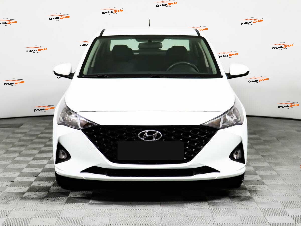 Hyundai Solaris 2020 года с пробегом. Фото: #1