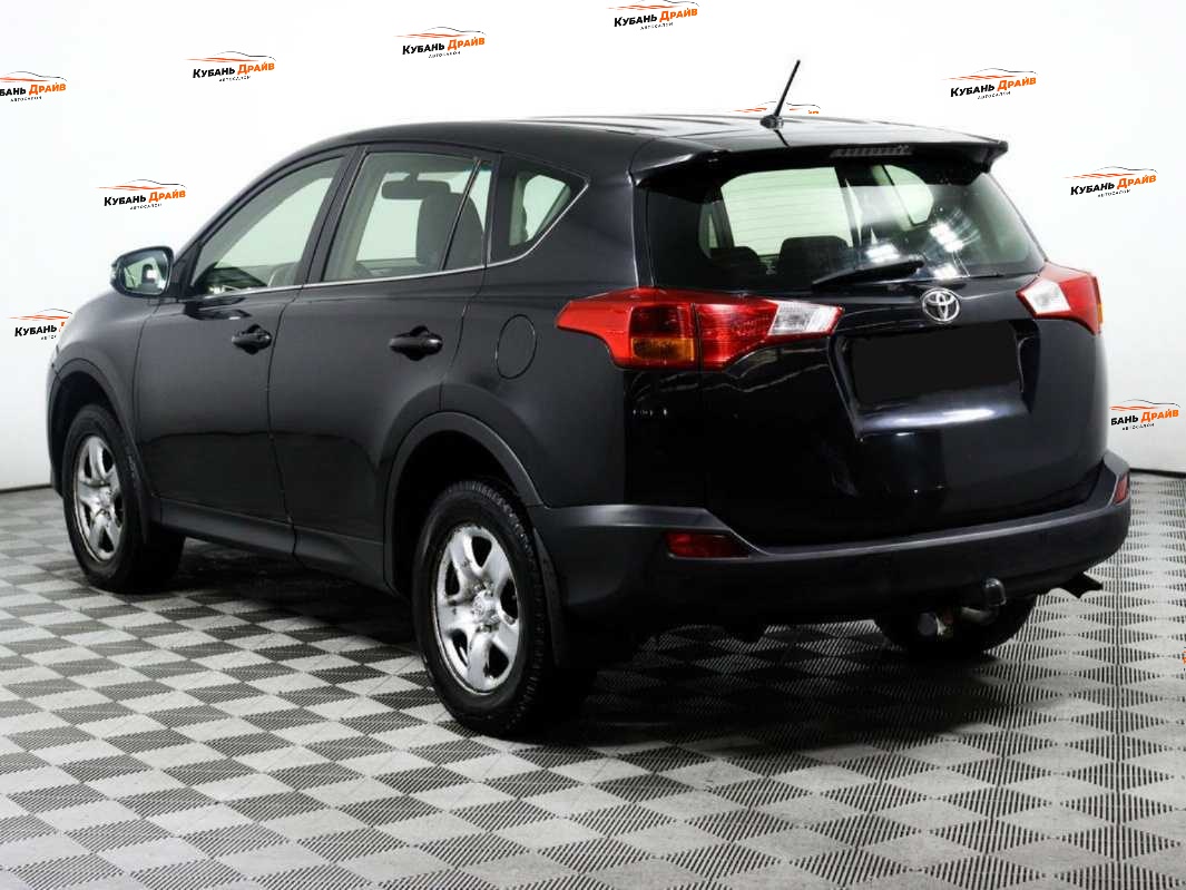 Toyota RAV4 2013 года с пробегом. Фото: #6