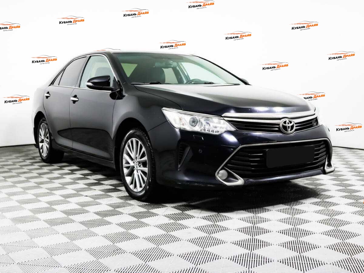 Toyota Camry 2015 года с пробегом. Фото: #2
