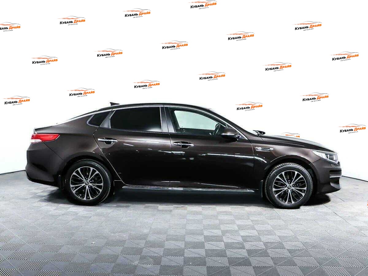 Kia Optima 2018 года с пробегом. Фото: #3