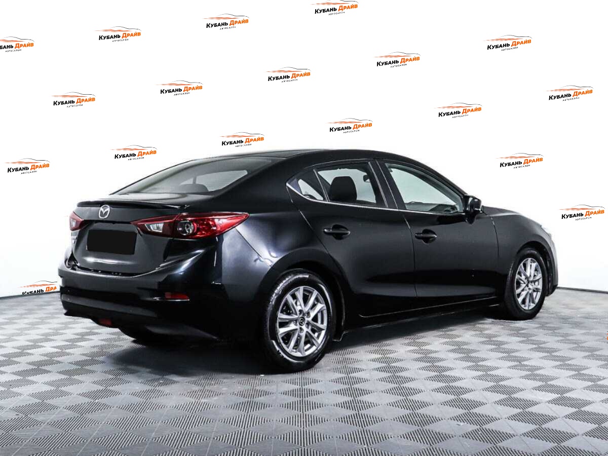 Mazda 3 2017 года с пробегом. Фото: #4