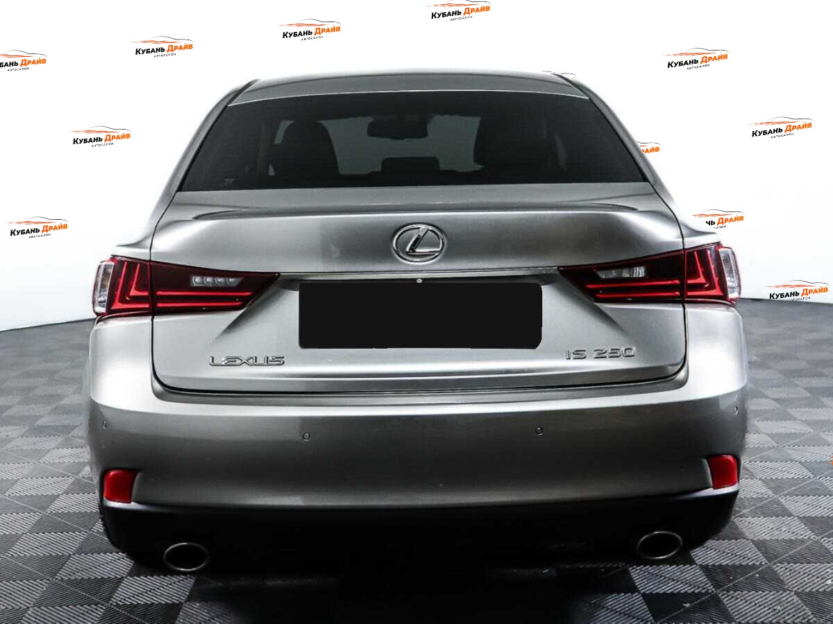 Lexus IS 2013 года с пробегом. Фото: #5