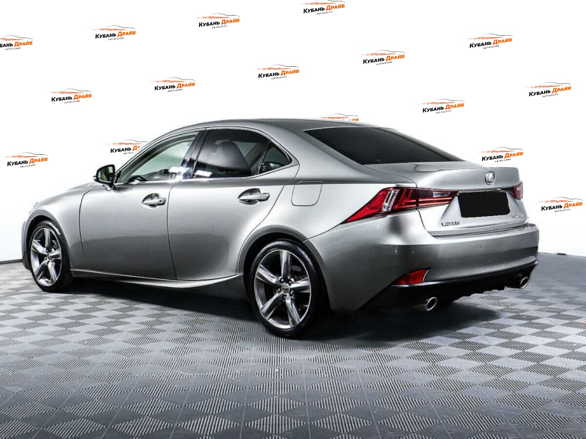 Lexus IS 2013 года с пробегом. Фото: #6