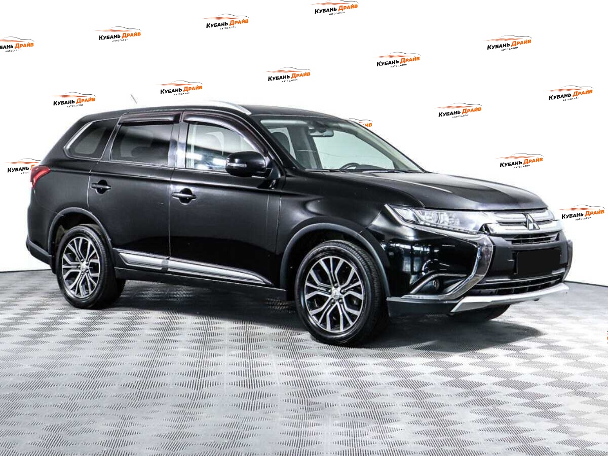 Mitsubishi Outlander 2015 года с пробегом. Фото: #2