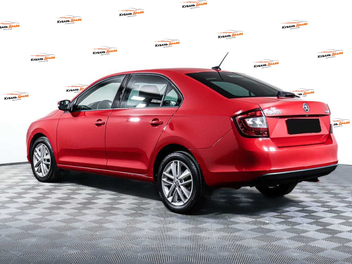 Skoda Rapid 2019 года с пробегом. Фото: #6