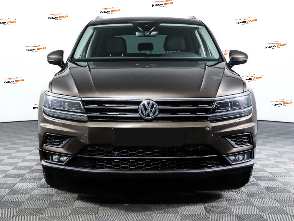 Volkswagen Tiguan 2019 года с пробегом. Фото: #1