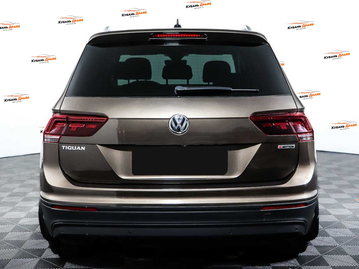 Volkswagen Tiguan 2019 года с пробегом. Фото: #5