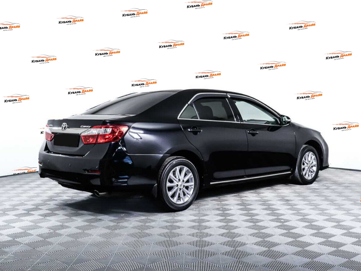 Toyota Camry 2014 года с пробегом. Фото: #4