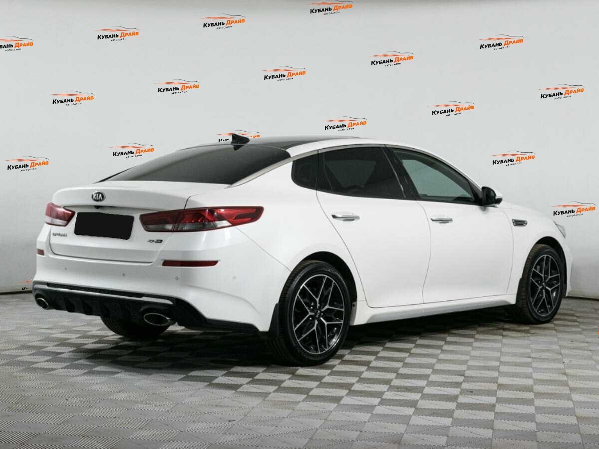 Kia Optima 2018 года с пробегом. Фото: #3
