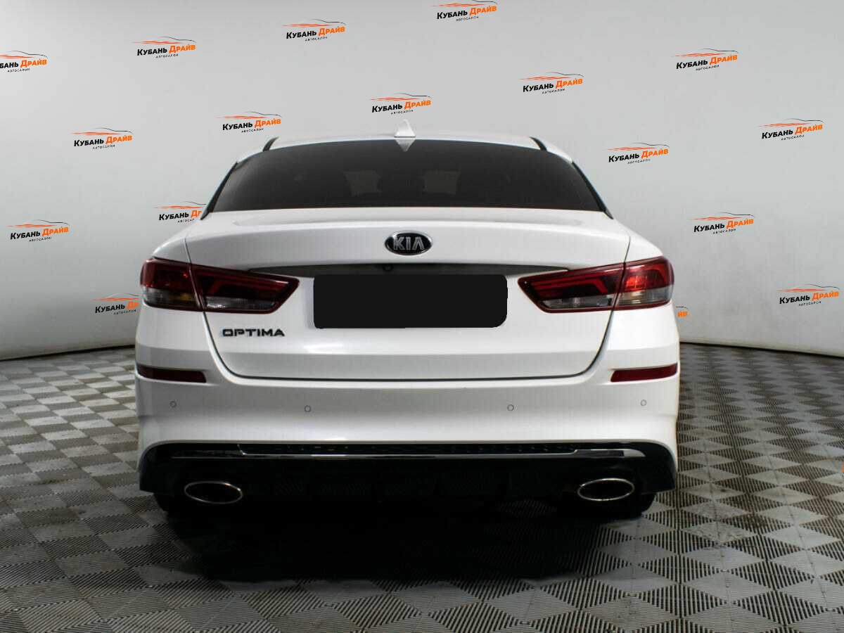 Kia Optima 2019 года с пробегом. Фото: #5