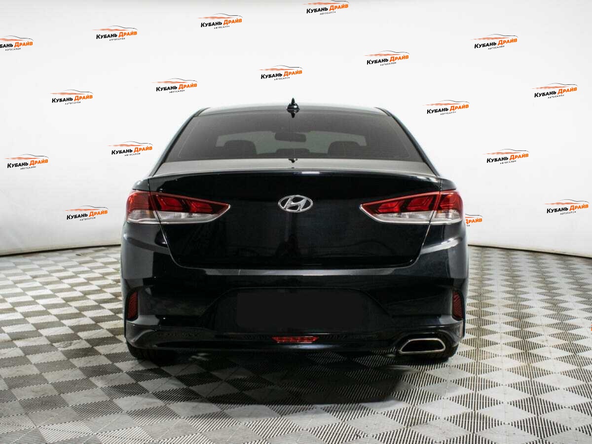 Hyundai Sonata 2018 года с пробегом. Фото: #4