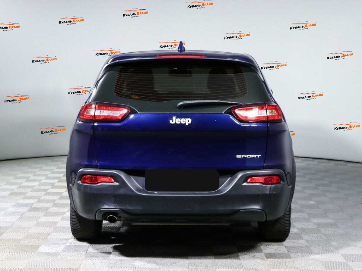 Jeep Cherokee 2014 года с пробегом. Фото: #4