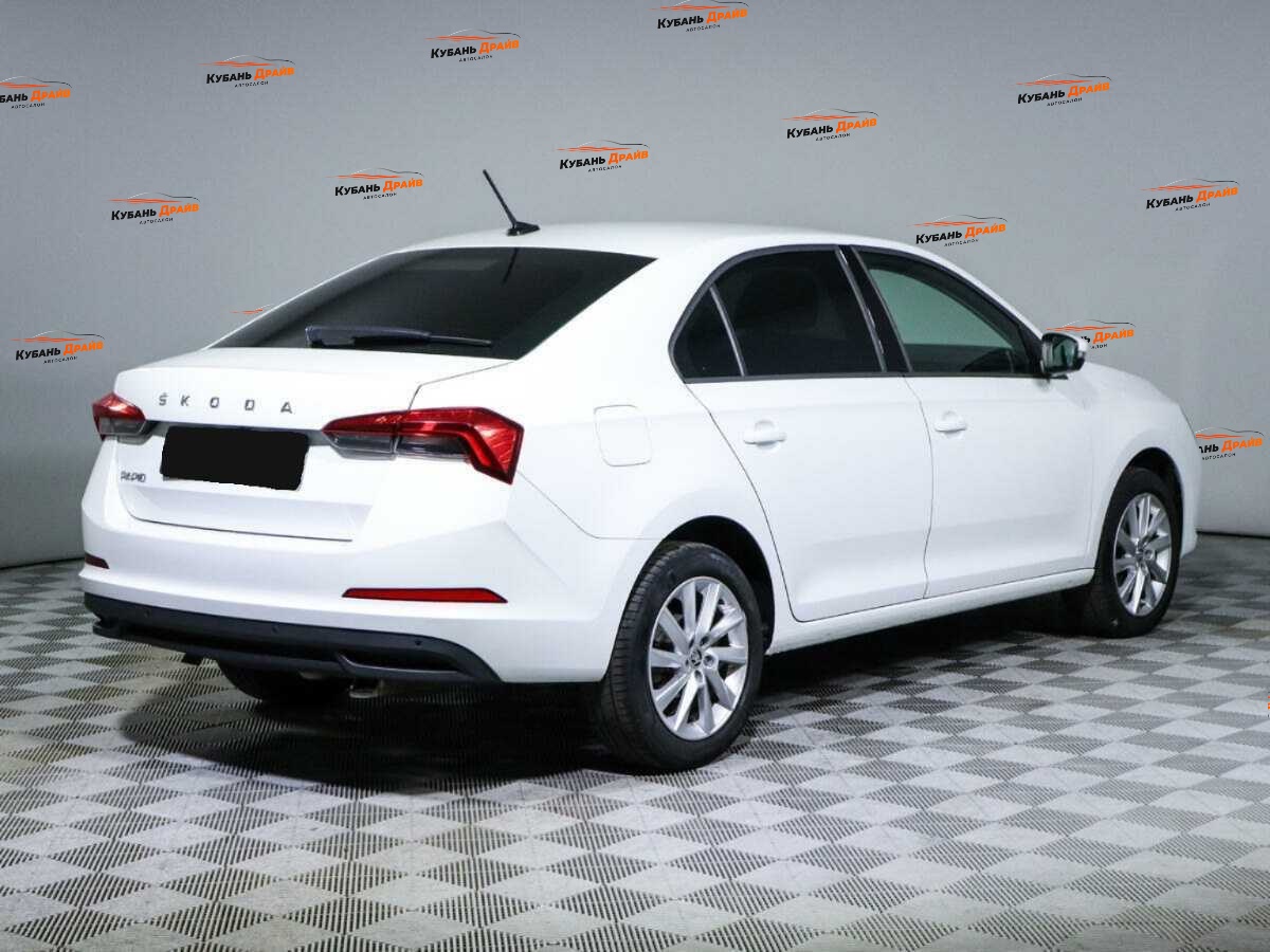 Skoda Rapid 2021 года с пробегом. Фото: #4