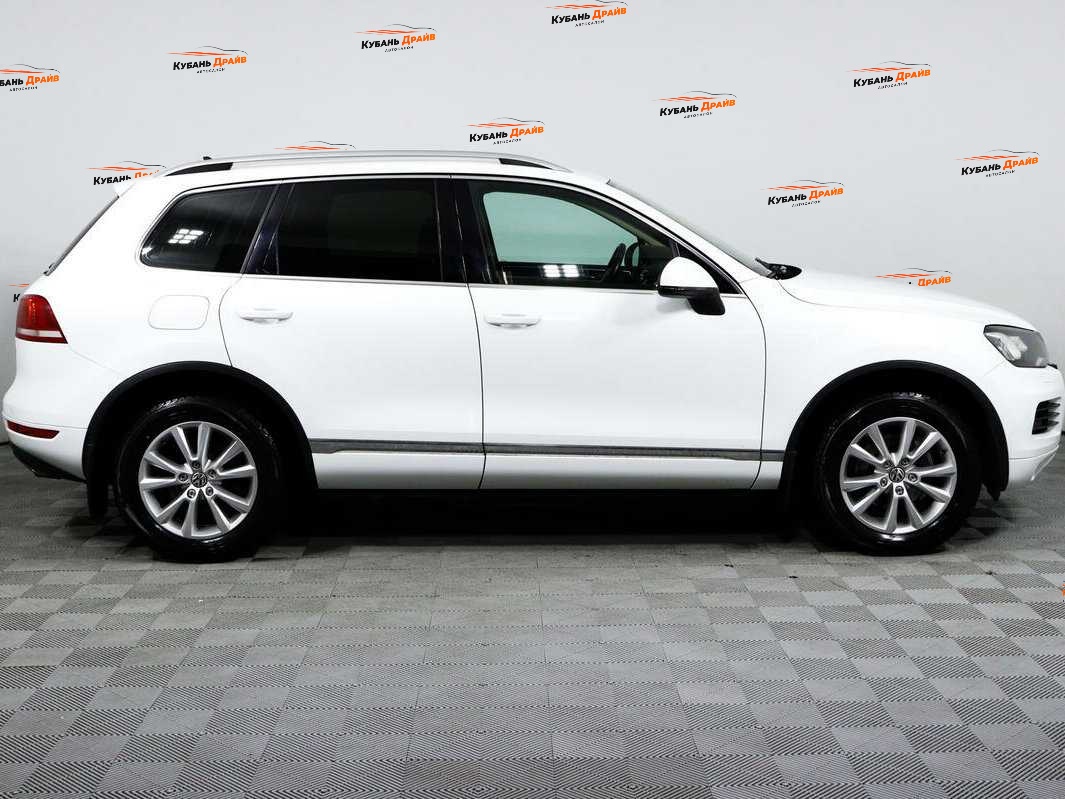 Volkswagen Touareg 2012 года с пробегом. Фото: #3