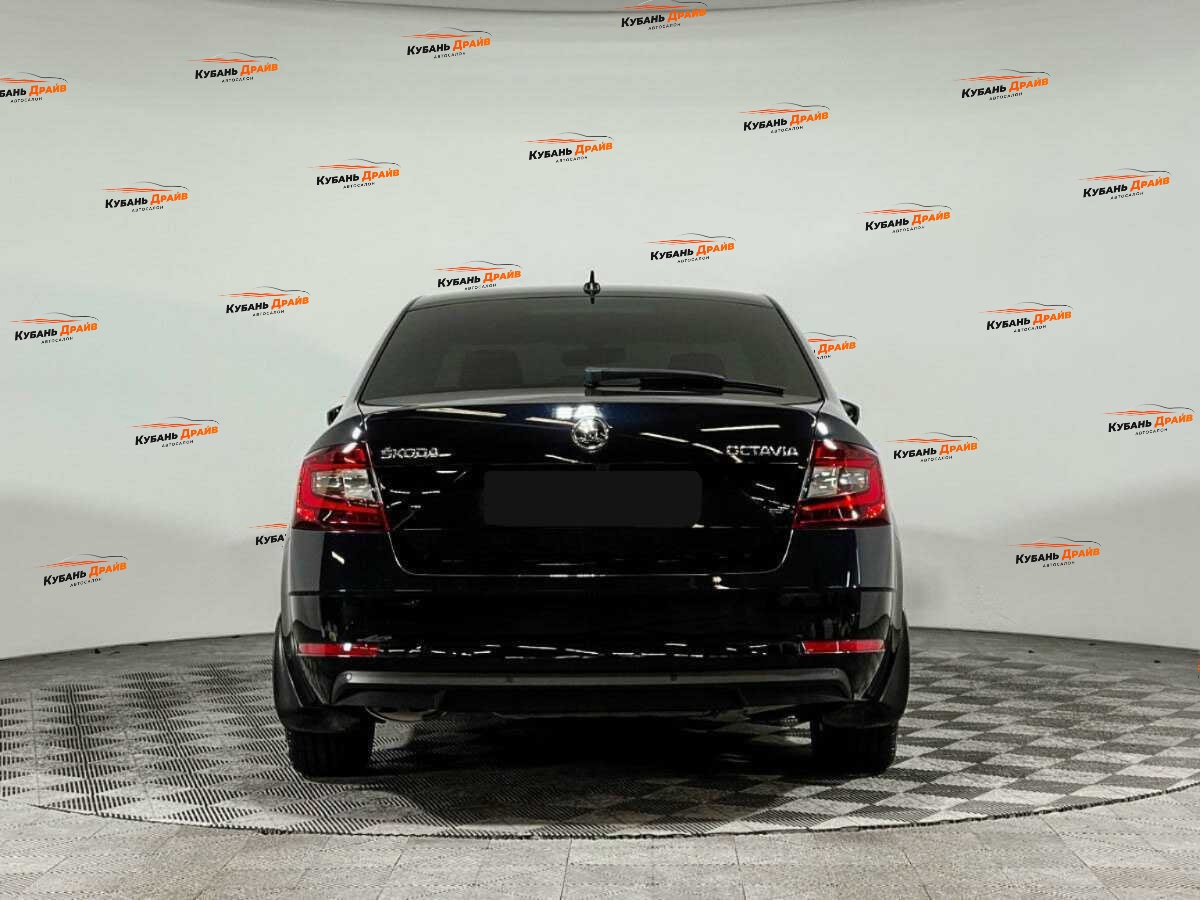 Skoda Octavia 2019 года с пробегом. Фото: #4