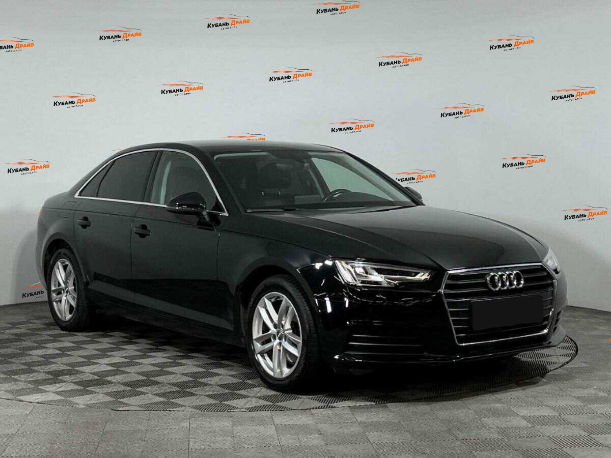 Audi A4 2017 года с пробегом. Фото: #2