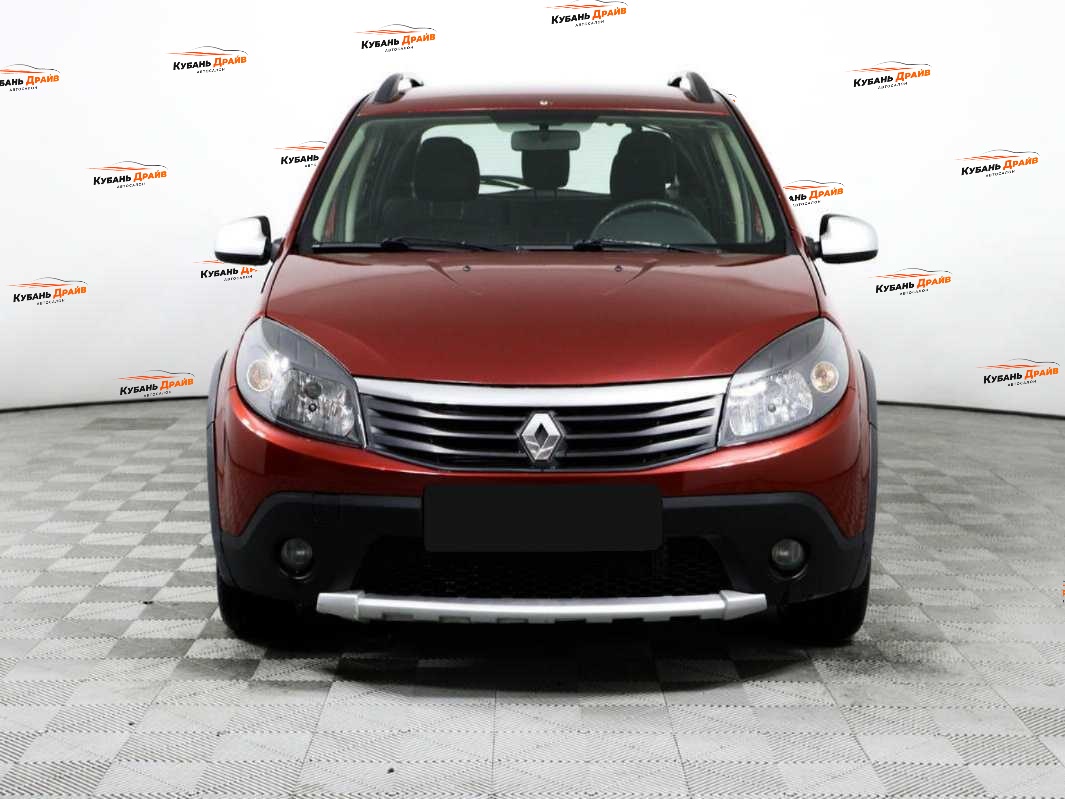 Renault Sandero 2012 года с пробегом. Фото: #1