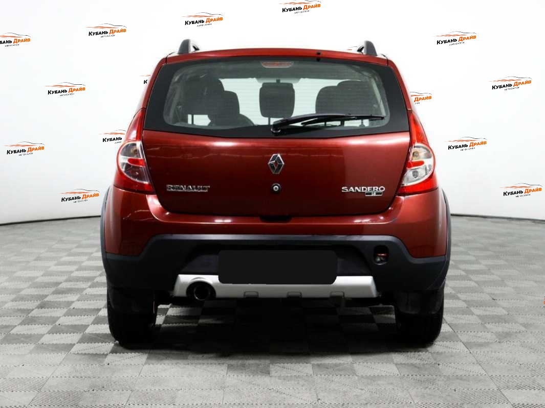 Renault Sandero 2012 года с пробегом. Фото: #5