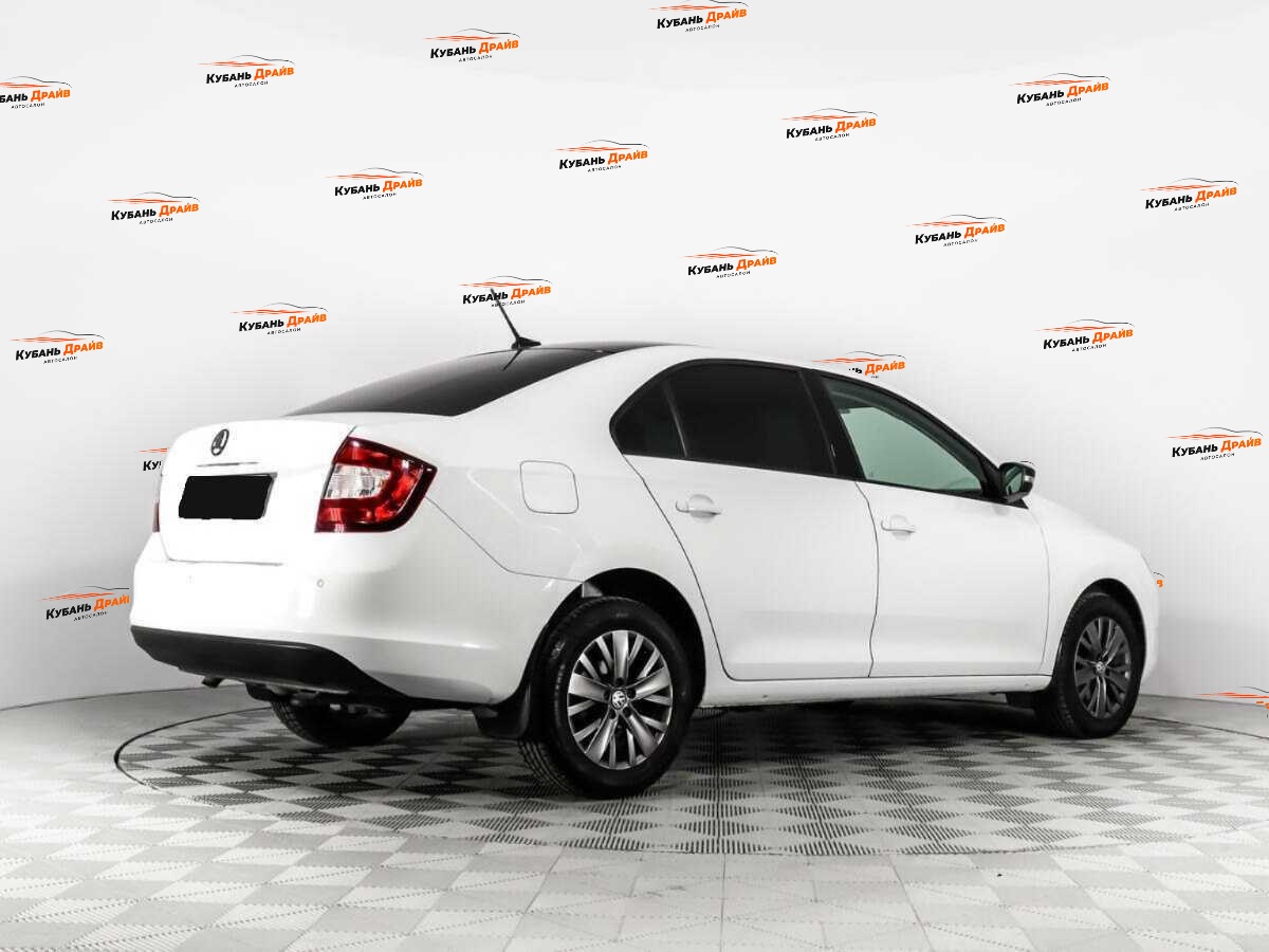 Skoda Rapid 2018 года с пробегом. Фото: #4
