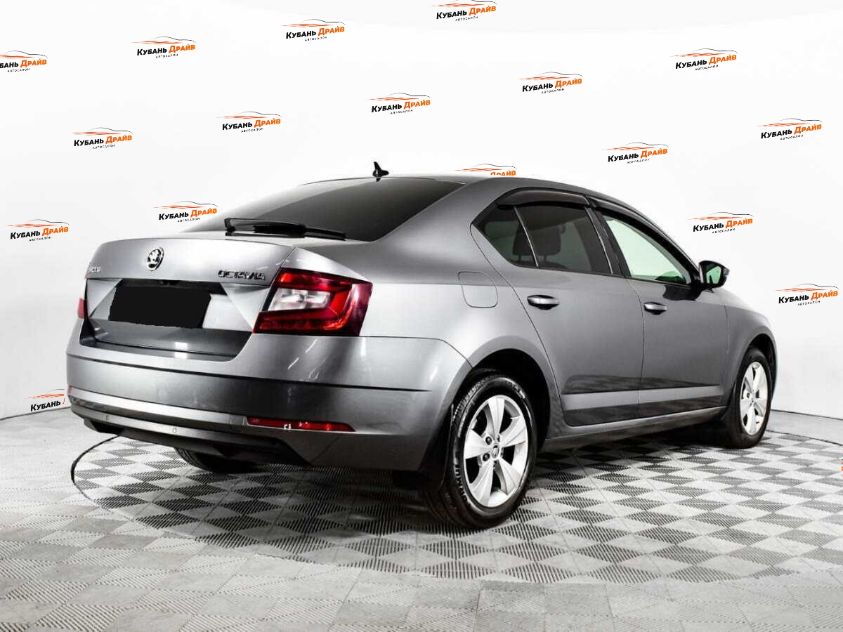 Skoda Octavia 2019 года с пробегом. Фото: #4