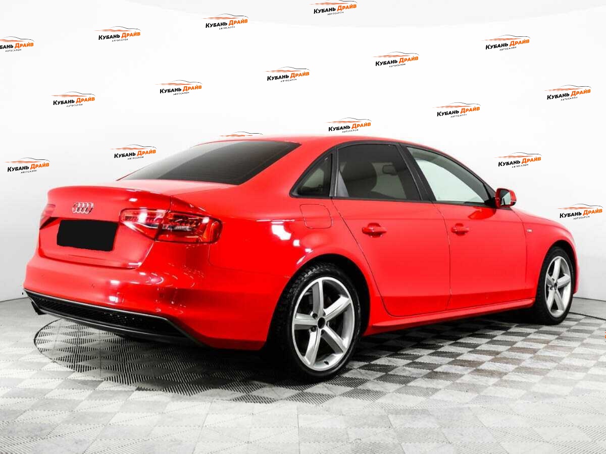 Audi A4 2015 года с пробегом. Фото: #4