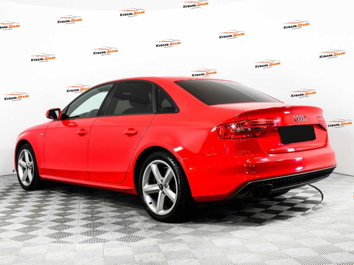 Audi A4 2015 года с пробегом. Фото: #6