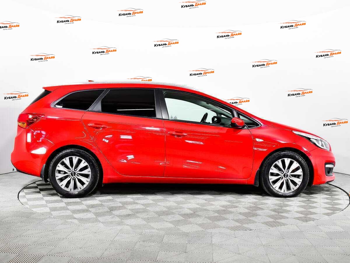 Kia Ceed 2017 года с пробегом. Фото: #3