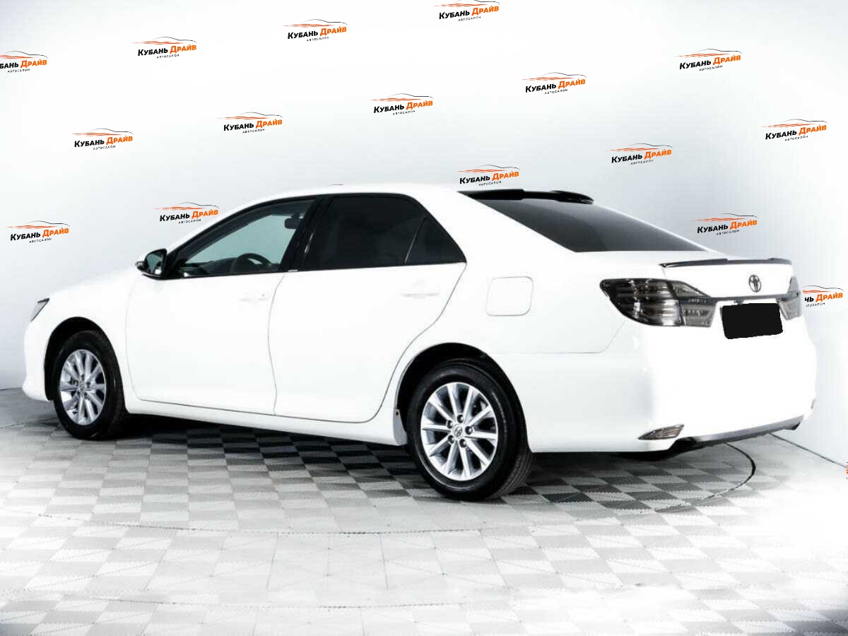 Toyota Camry 2015 года с пробегом. Фото: #6