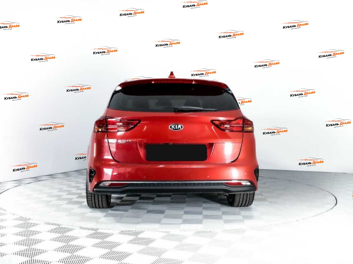 Kia Ceed 2019 года с пробегом. Фото: #5