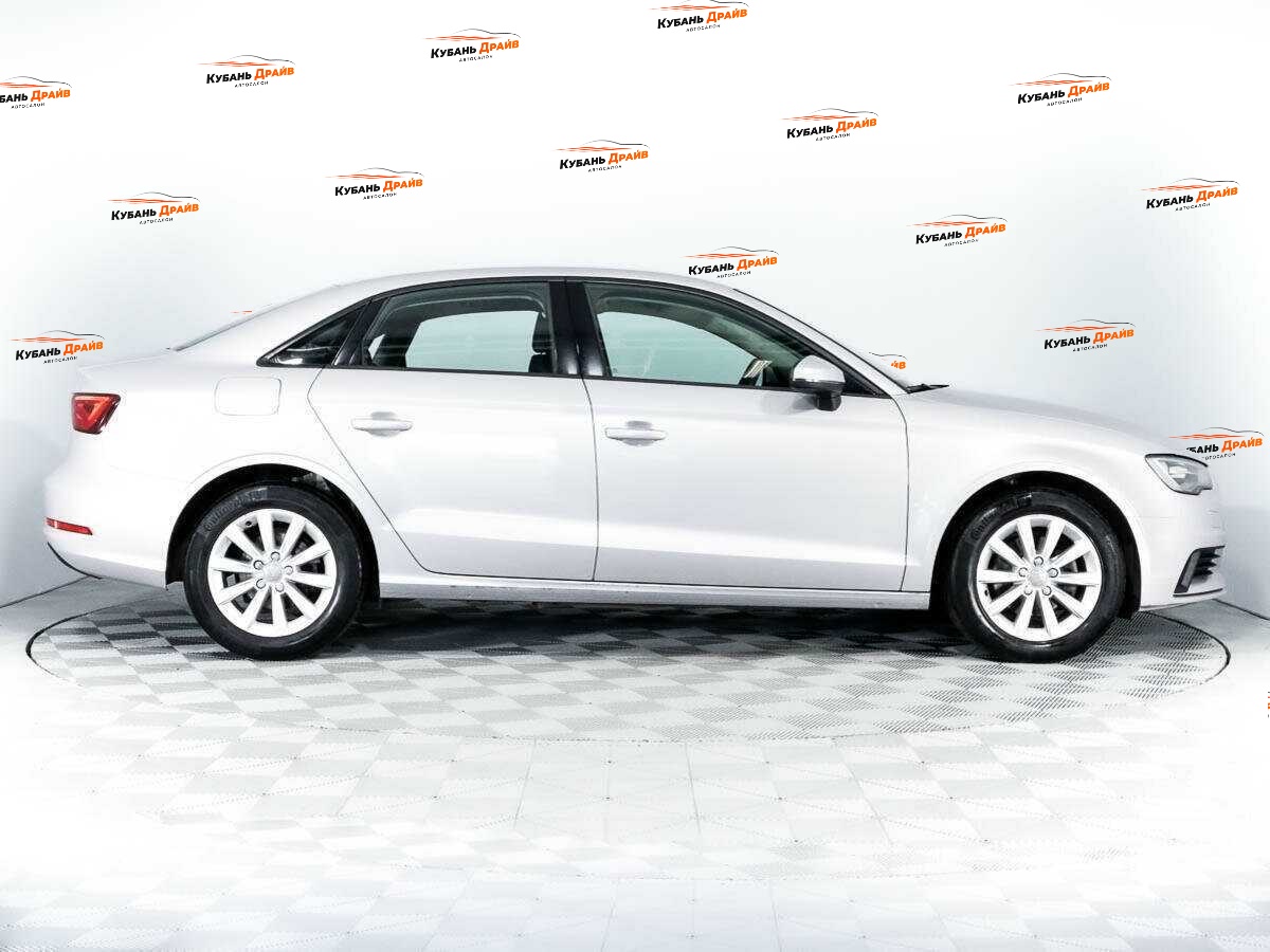 Audi A3 2014 года с пробегом. Фото: #3