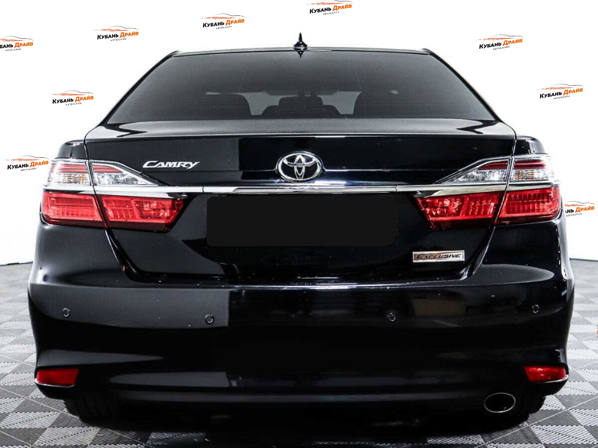 Toyota Camry 2017 года с пробегом. Фото: #4