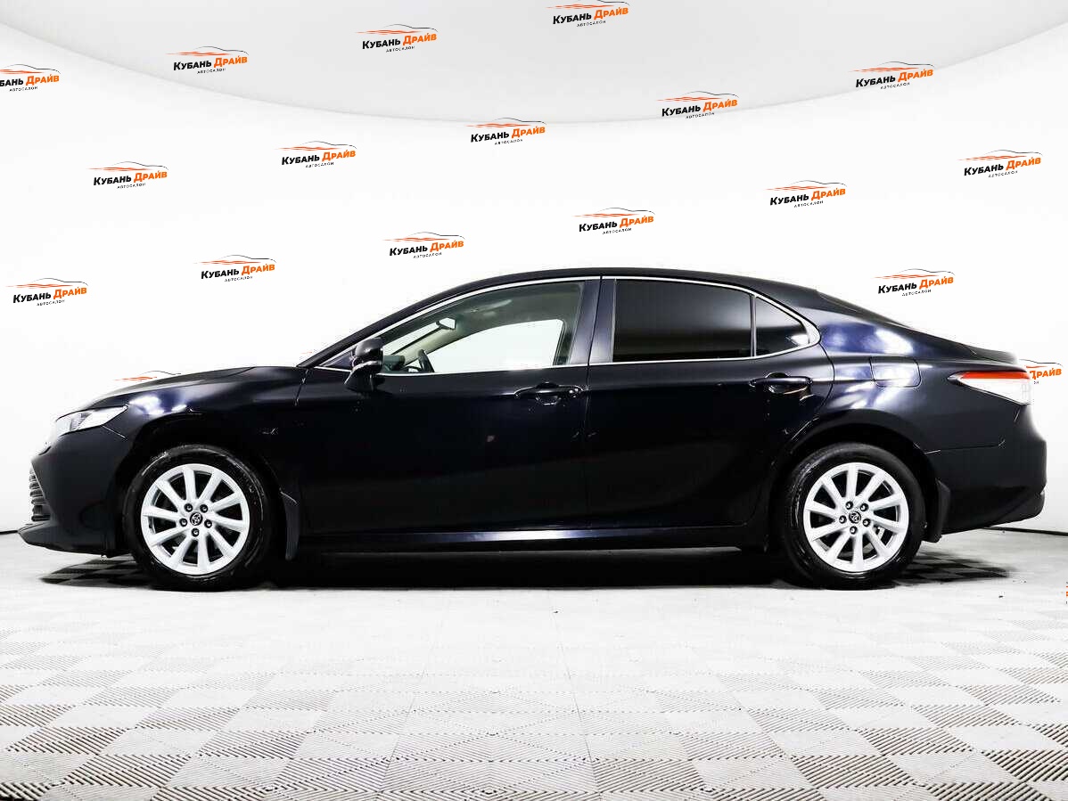 Toyota Camry 2019 года с пробегом. Фото: #7