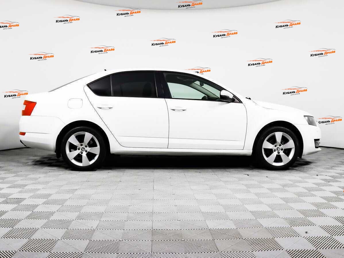 Skoda Octavia 2016 года с пробегом. Фото: #3