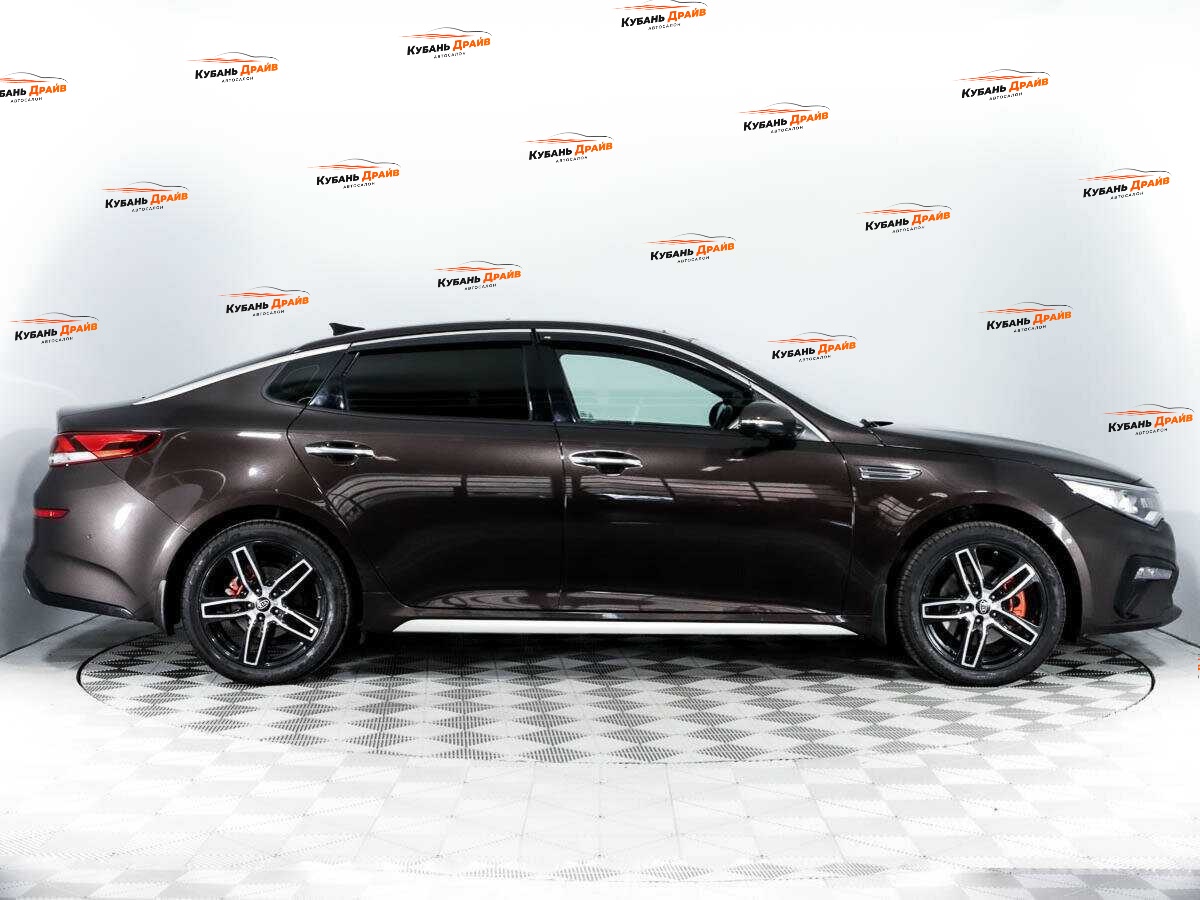 Kia Optima 2019 года с пробегом. Фото: #3