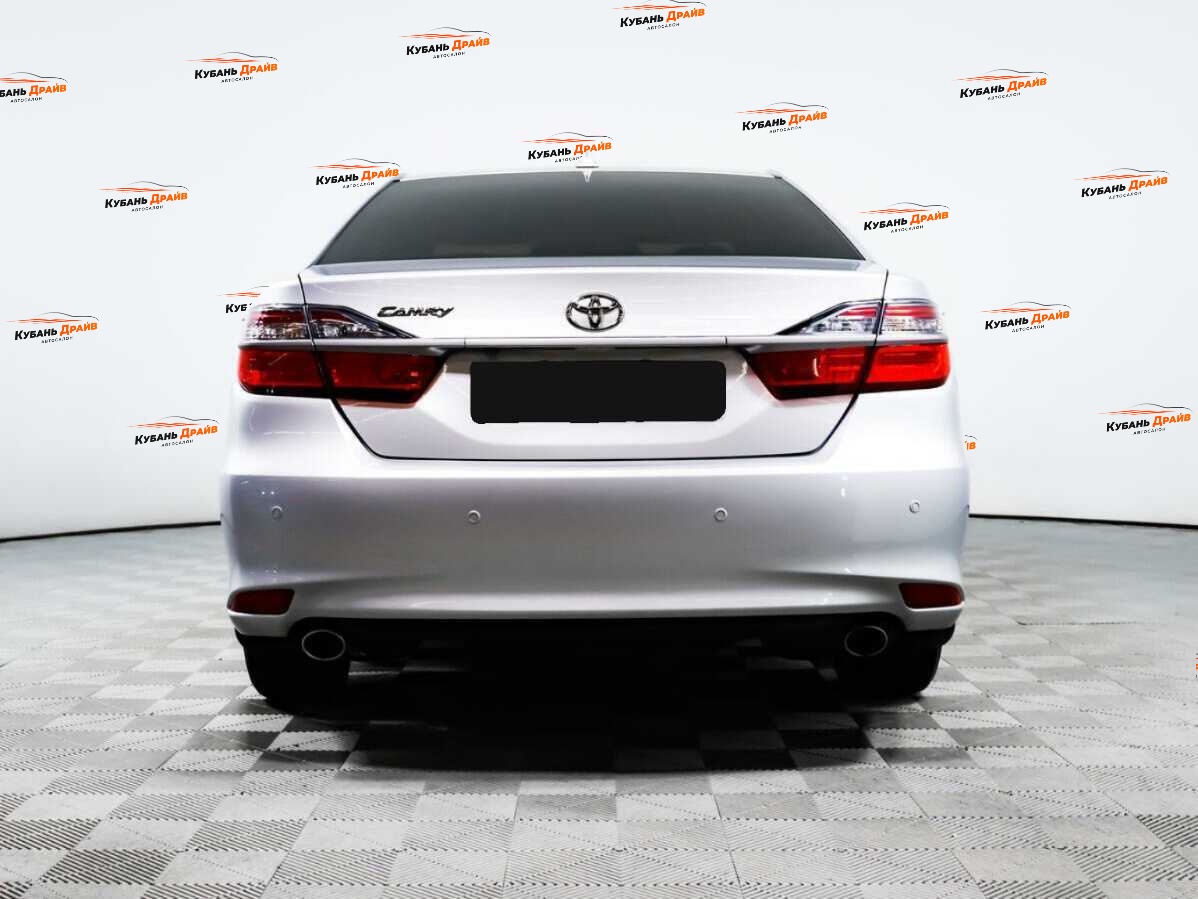 Toyota Camry 2015 года с пробегом. Фото: #5