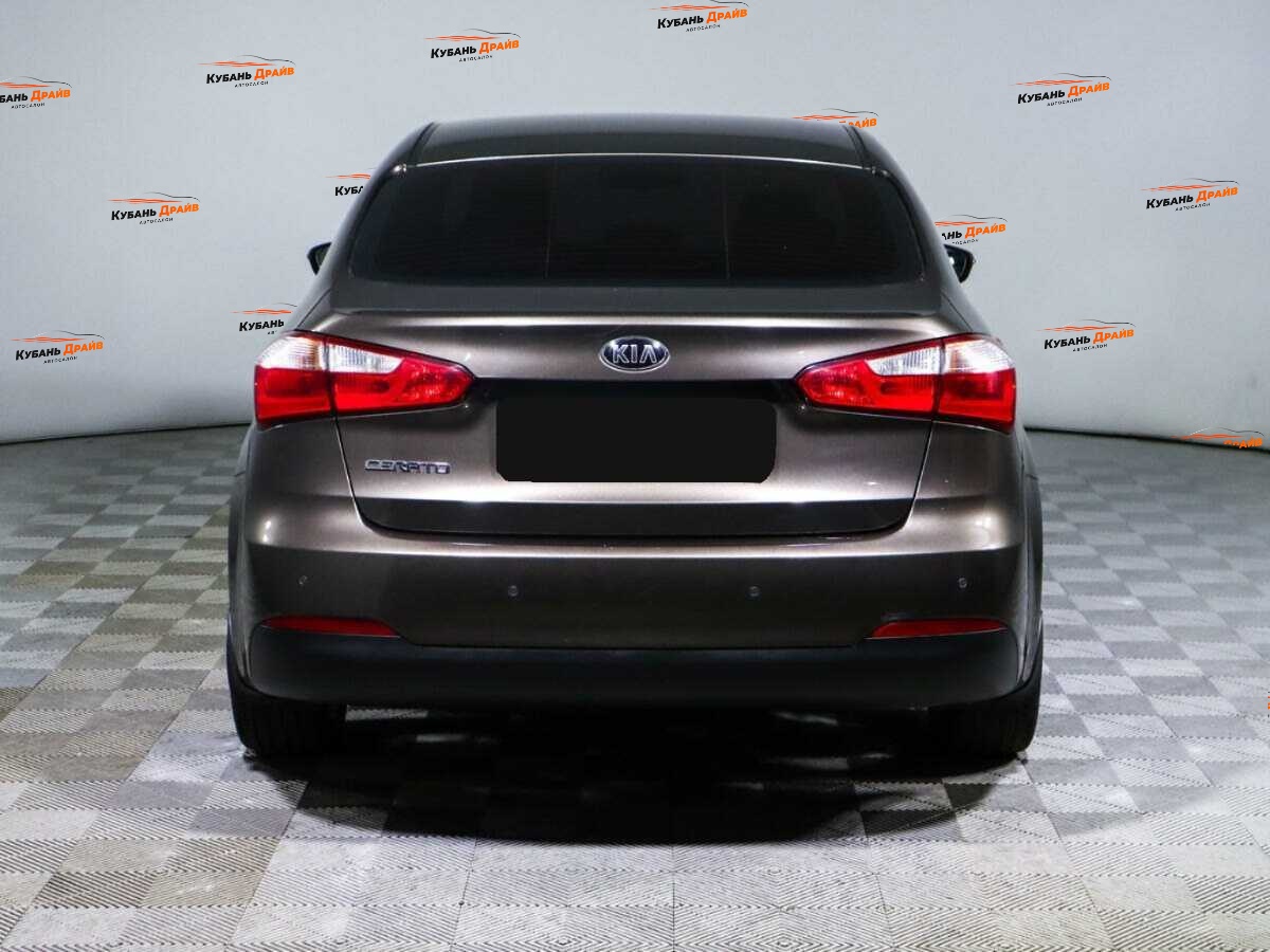 Kia Cerato 2015 года с пробегом. Фото: #5