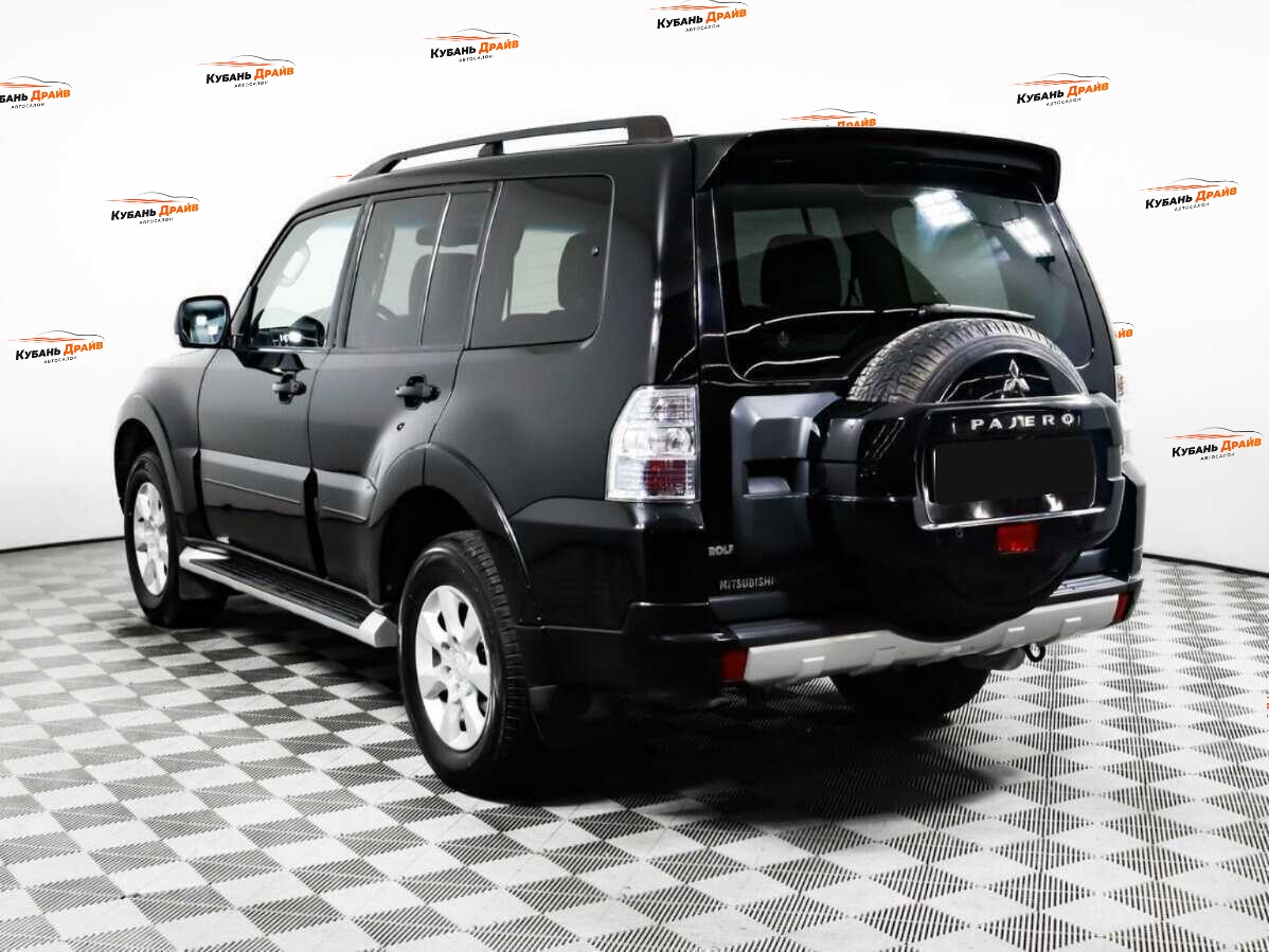 Mitsubishi Pajero 2013 года с пробегом. Фото: #6