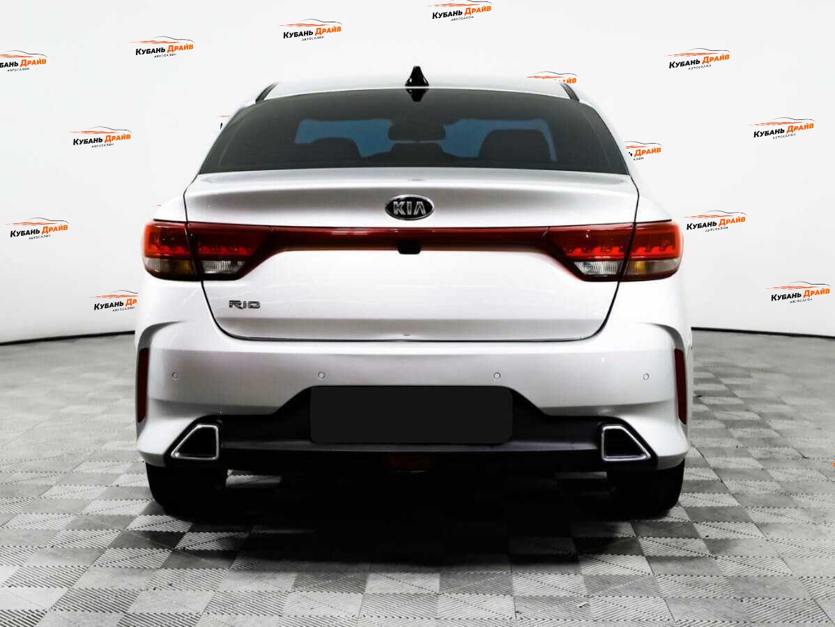 Kia Rio 2021 года с пробегом. Фото: #5