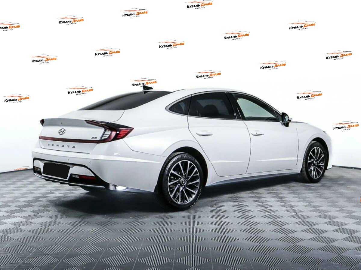 Hyundai Sonata 2020 года с пробегом. Фото: #4