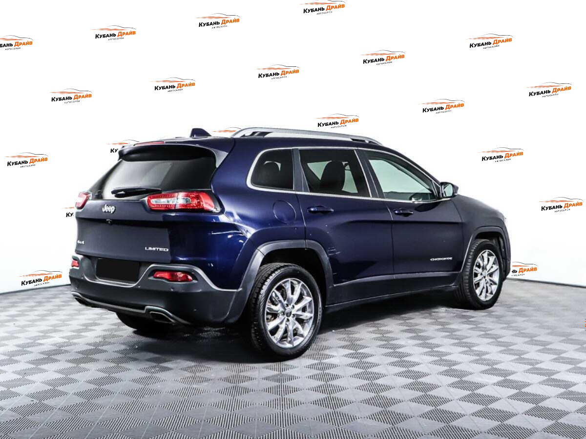 Jeep Cherokee 2014 года с пробегом. Фото: #4