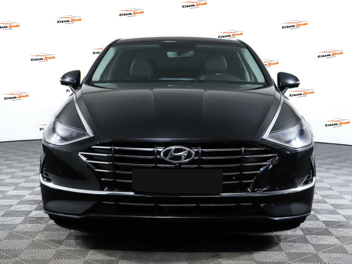 Hyundai Sonata 2022 года с пробегом. Фото: #1