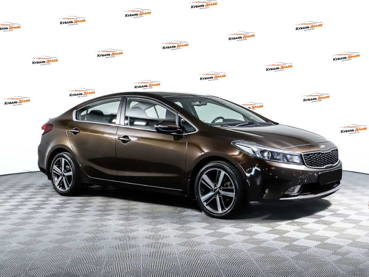 Kia Cerato 2017 года с пробегом. Фото: #2