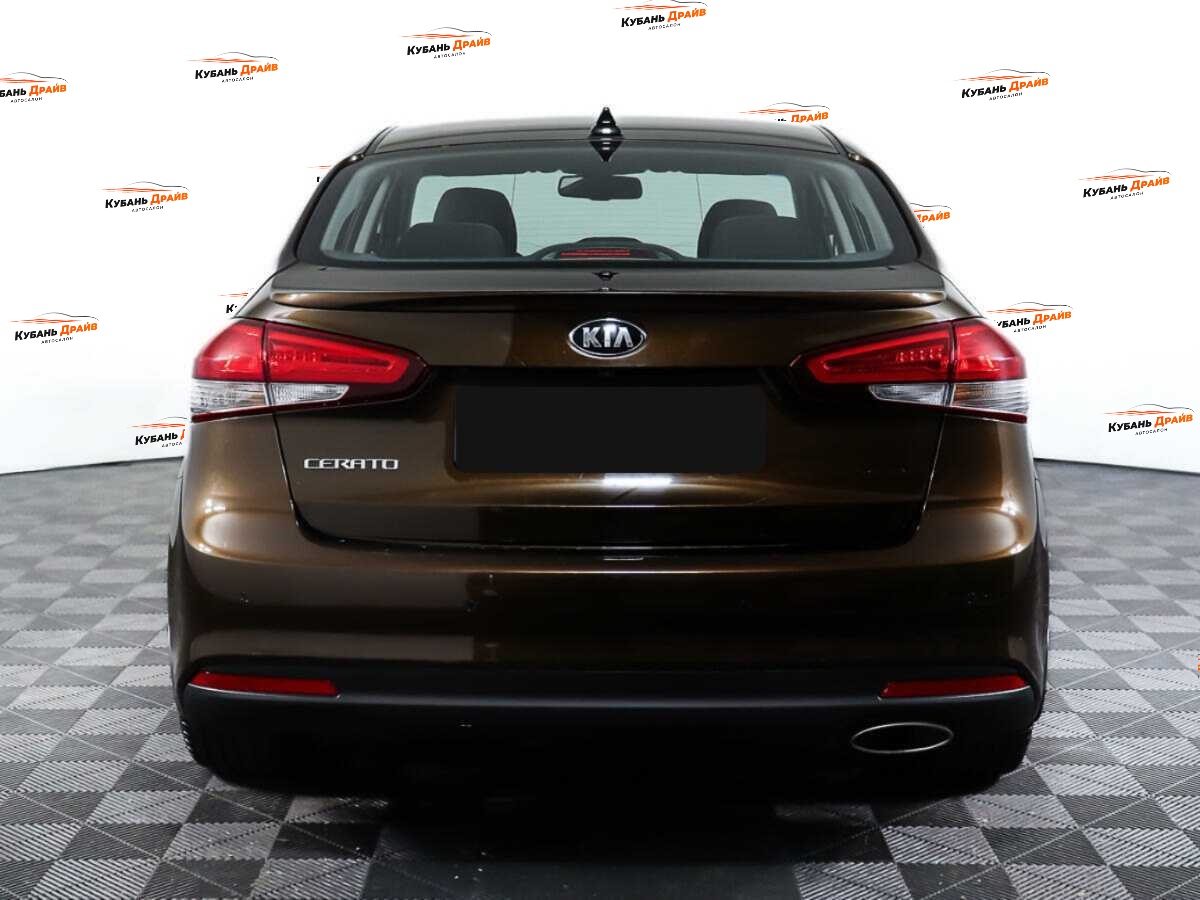Kia Cerato 2017 года с пробегом. Фото: #5