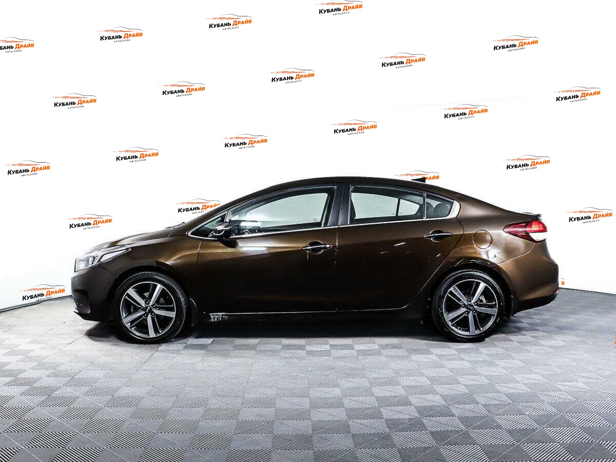 Kia Cerato 2017 года с пробегом. Фото: #7
