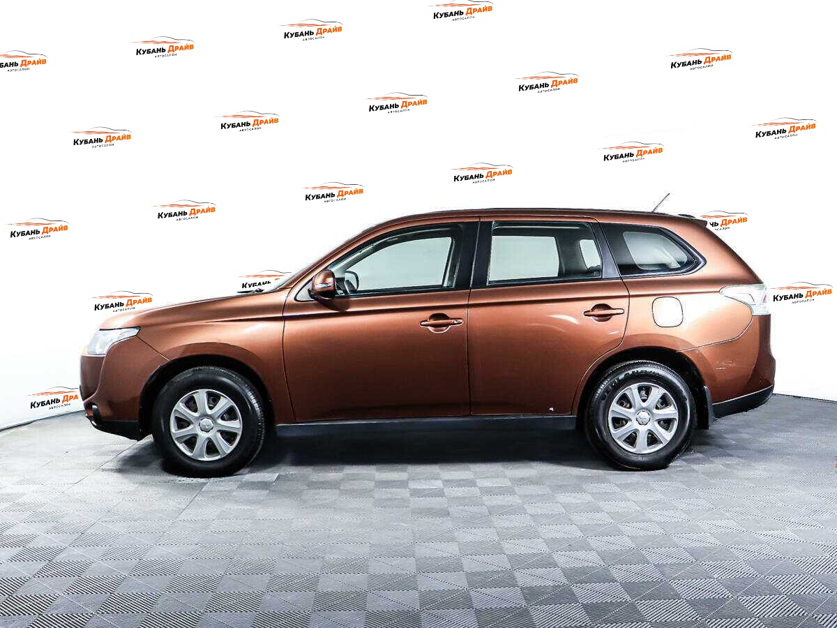 Mitsubishi Outlander 2012 года с пробегом. Фото: #7