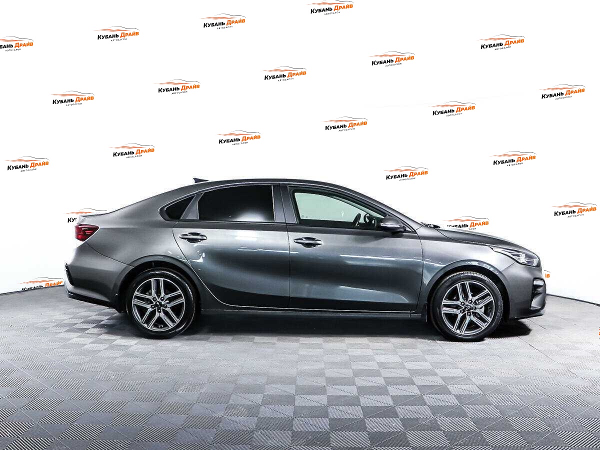 Kia Cerato 2020 года с пробегом. Фото: #3